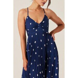 NWT ASTR Blythe Midi Dress - Color: NAVY POLKA DOT